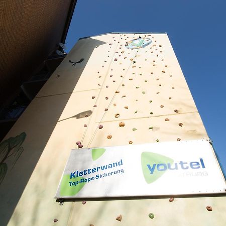 Youtel Jugendhotel Bitburg Exteriör bild