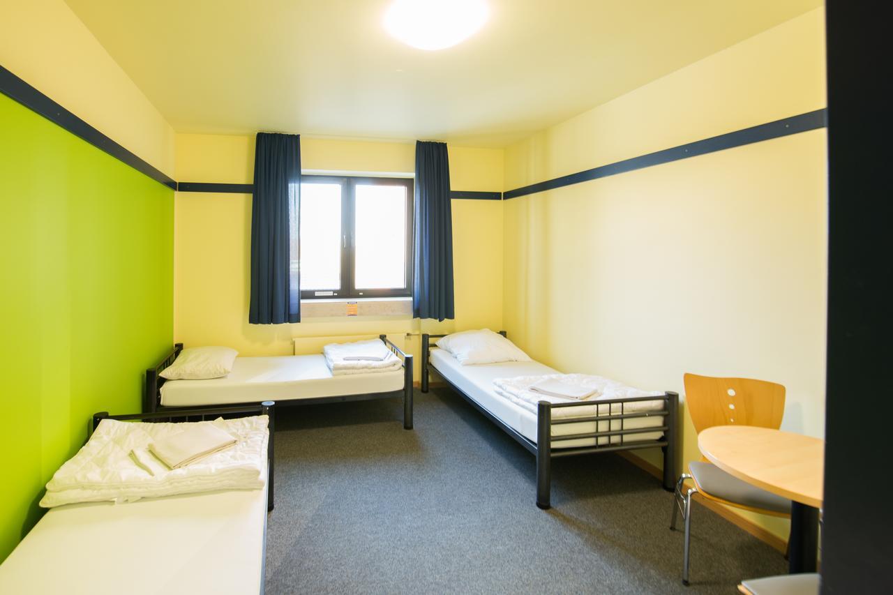 Youtel Jugendhotel Bitburg Exteriör bild