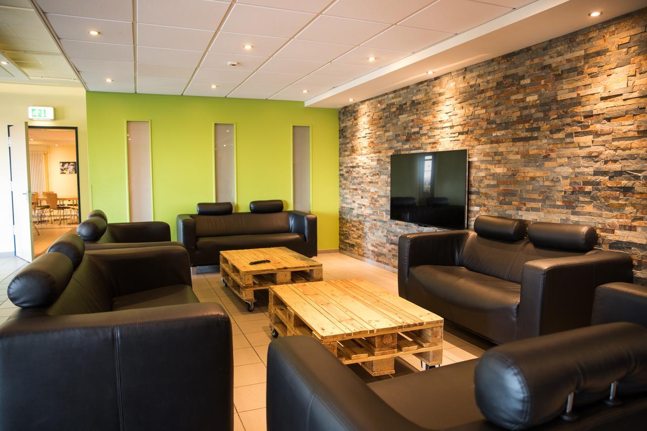 Youtel Jugendhotel Bitburg Exteriör bild